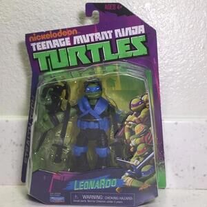 Teenage Mutant Ninja Turtles 2013 - Stealth Tech Leonardo *NIB